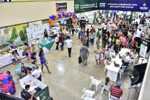Imagem da notícia - Seas orienta população sobre acesso aos programas sociais no ‘Muda Manaus’