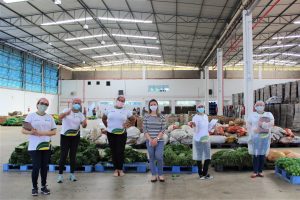 Imagem da notícia - Seas beneficia 1.630 famílias com frutas e verduras