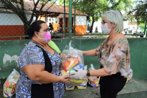 Imagem da notícia - Associação Síndrome de Down de Manaus recebe doação de cestas básicas do Governo do Estado