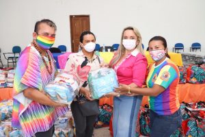 Imagem da notícia - Governo do Amazonas faz doação de cestas básicas e presta assessoramento técnico em Rio Preto da Eva