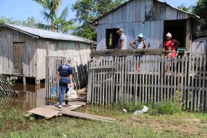 Imagem da notícia - Governo do Amazonas e Parceiros Brilhantes realizam ação humanitária no Novo Remanso, em Itacoatiara