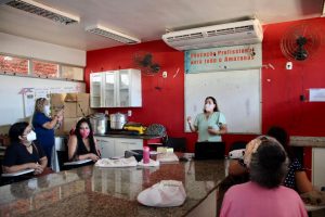 Imagem da notícia - Reeducação alimentar e Dia das Crianças são destaque em atividade no Centro de Convivência da Cidade Nova