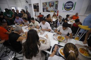 Imagem da notícia - ‘Vai melhorar a vida de muita gente’, diz moradora do Riacho Doce durante inauguração do Prato Cheio