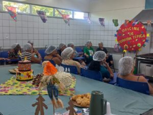 Imagem da notícia - Em clima de festa junina, Ceci Aparecida promove oficina de comidas típicas para idosos