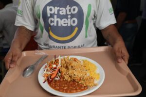 Imagem da notícia - Segurança Alimentar: Prato Cheio serviu mais de 4 milhões de refeições no Amazonas em 2023
