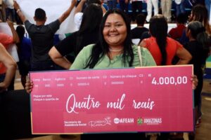 Imagem da notícia - Seas oferece atendimento do Crédito Rosa na segunda edição da Expo Mulher OAB-AM