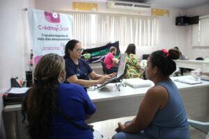 Imagem da notícia - Governo do Amazonas leva atendimento do programa Crédito Rosa para Tefé