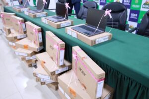 Imagem da notícia - Programa Crédito Rosa recebe novos notebooks para ampliar o atendimento às mulheres empreendedoras