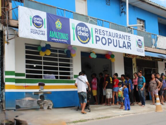 Restaurante Prato Cheio da comunidade Riacho Doce é reinaugurado em novo endereço