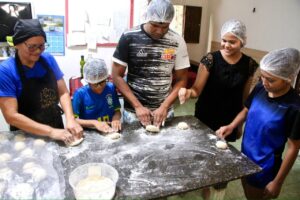 Imagem da notícia - Padaria Artesanal transforma a vida de famílias com incentivo ao empreendedorismo
