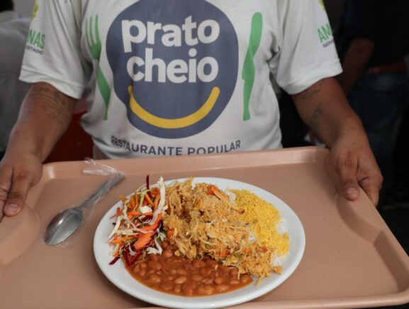 Em Manacapuru, primeira unidade do Prato Cheio no interior do Amazonas completa quatro anos