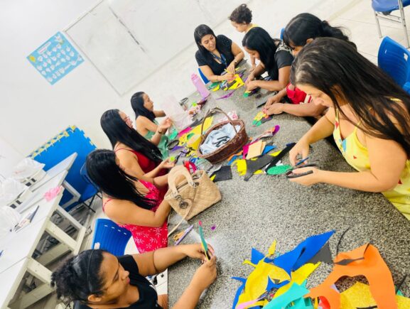 Programação dos Centros de Convivência destaca empoderamento feminino, bullying e síndrom…