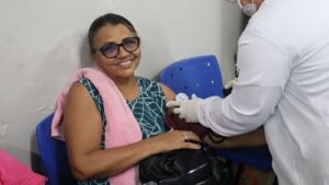 Seas leva ação de saúde aos frequentadores do Centro de Convivência Magdalena Arce Daou