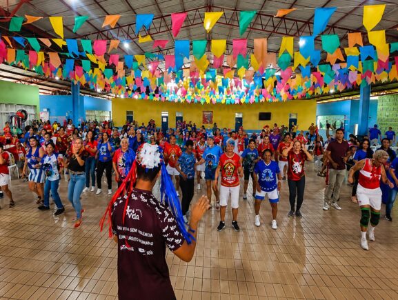 Oficinas, festas juninas e Copa do Mundo marcam programação nos centros de convivência em…